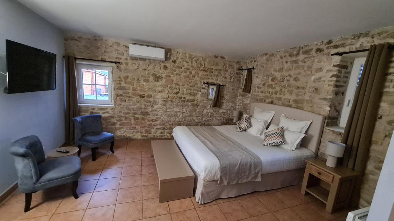 Logis Hotel La Bastide Saint Bach Suze-la-Rousse Exterior photo