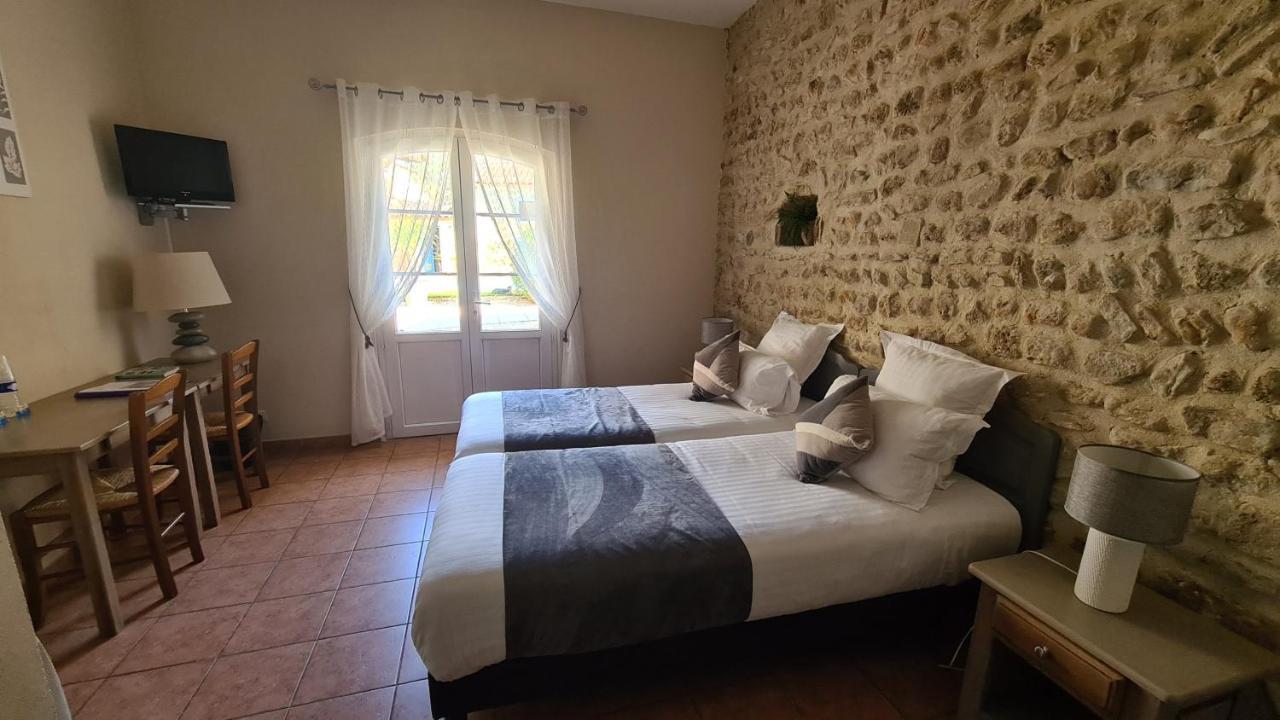 Logis Hotel La Bastide Saint Bach Suze-la-Rousse Room photo