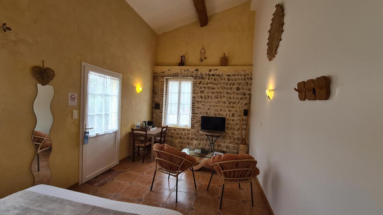 Logis Hotel La Bastide Saint Bach Suze-la-Rousse Exterior photo